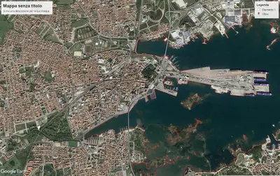 Vista generica su Olbia o vista sulla città dall'interno della casa vacanze