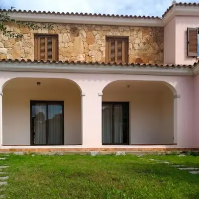 Appartamento Trilocale vicino al centro di San Teodoro
