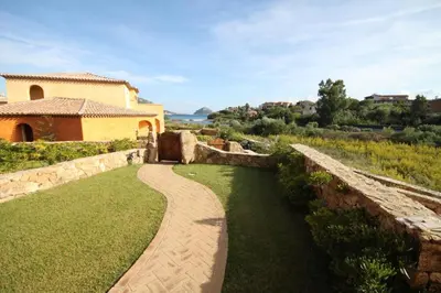Paesaggio naturale nelle vicinanze della casa vacanze