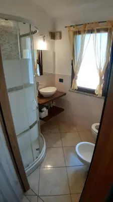 Bagno di Lo sguardo sulla citta' ,Panoramic view