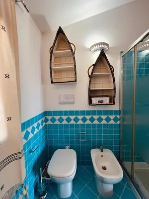Bagno di Villa a Golfo Aranci con Vista su Tavolara