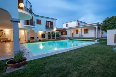 Piscina di Mera House o nelle vicinanze